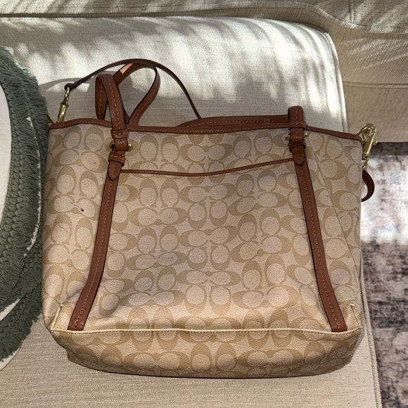 Coach Beige and Brown Shoulder Bag - Picture 2 of 3